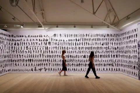 Saatchi Gallery