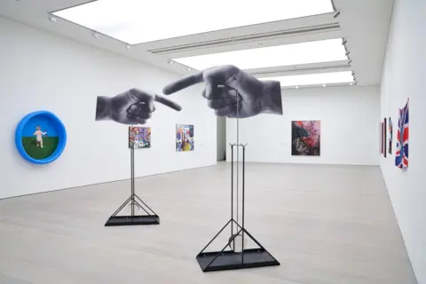 Saatchi Gallery