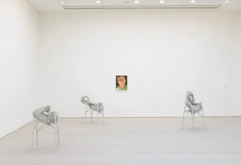 Saatchi Gallery
