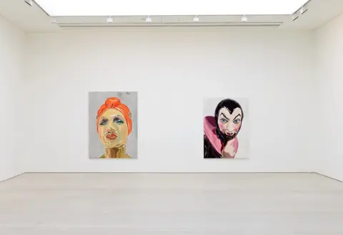 Saatchi Gallery