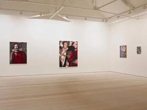 Saatchi Gallery
