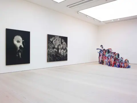 Saatchi Gallery