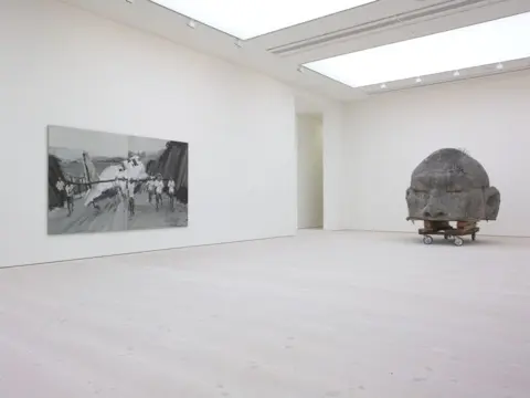Saatchi Gallery